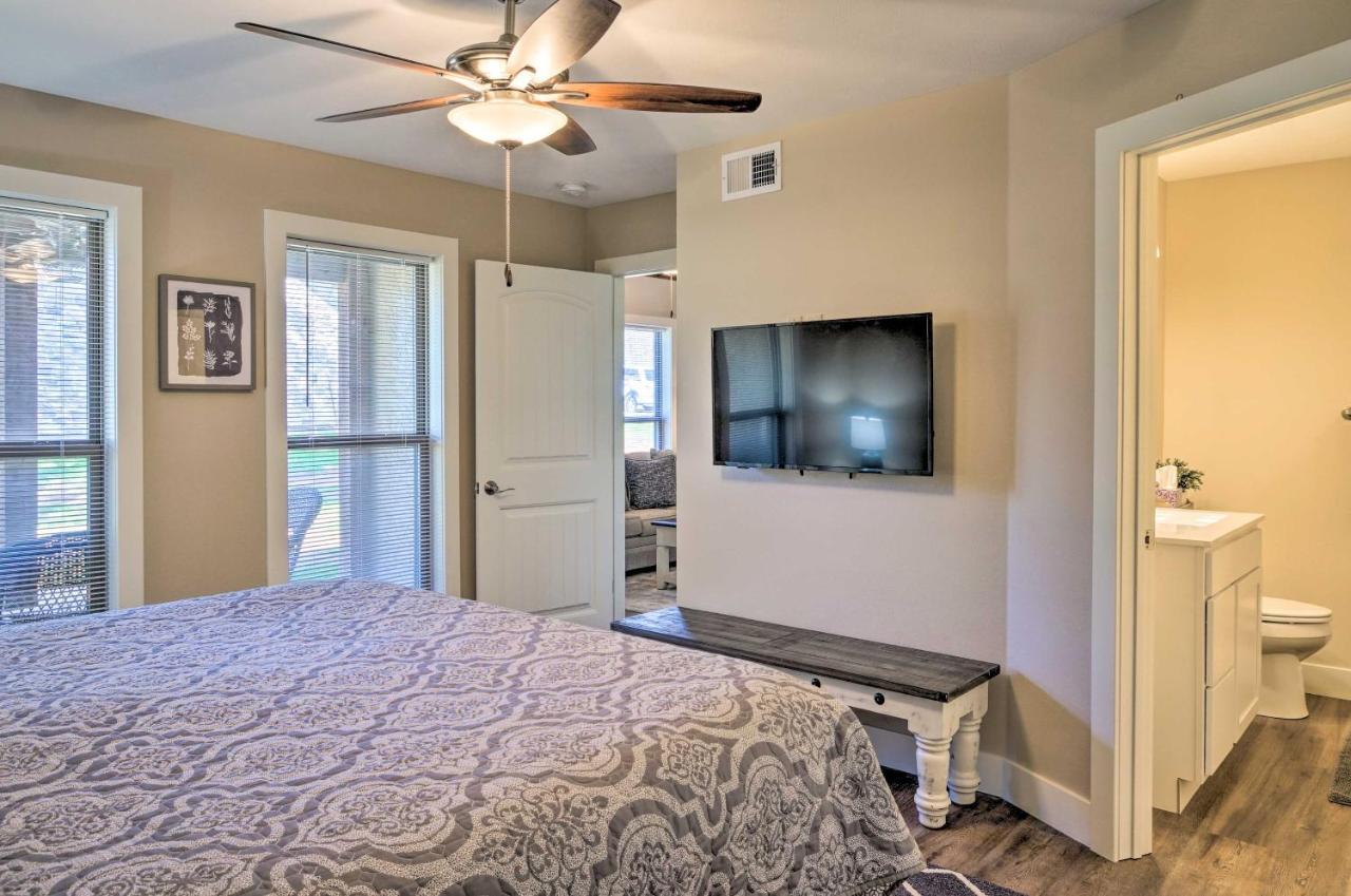 The Cozy Cottage With Lake Taneycomo Access! Branson Exterior foto